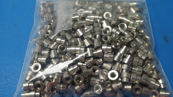 (20 PCS) 1560B KEYSTONE ROUND STANDOFF #6-32 BRASS 1/8