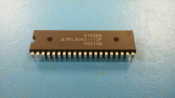 (10pcs)  M5L8042-112P  Registered Bus Transceiver, Plastic DIP, 40 pin