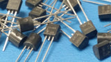 (50 PCS) P3100EB TECCOR THYRISTOR 275V 150A TO226-2 TO-92-2
