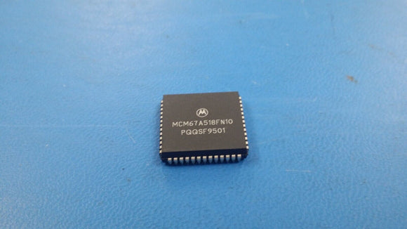 (1 PC) MCM67A518FN10 MOT Cache Tag SRAM, 32KX18, 10ns, BICMOS, PLCC52
