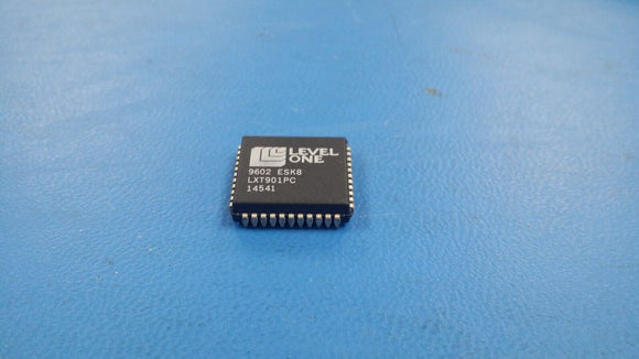 (1 PC) LXT901PC Ethernet Transceiver, 1-Trnsvr, 85.0mA 5V CMOS, PLCC44
