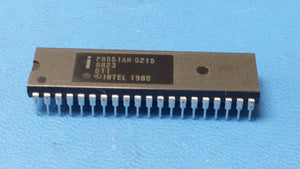 (1 PC) P8051AH/0215 INTEL Microcontroller 8-Bit MROM 8051 CPU 12MHz NMOS PDIP40