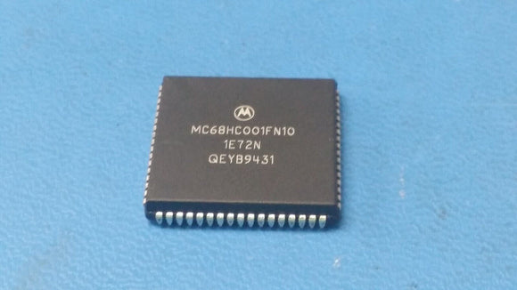 (1 PC) MC68HC001FN10 MOT Microprocessor, 32-Bit, 10MHz, CMOS, PLCC68