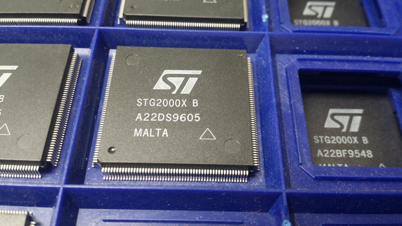 (1 PC) STG2000X STMICRO Display Controller, 32-Bit, CMOS, QFP208
