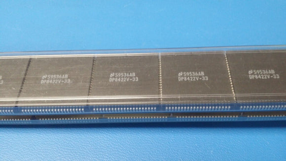 (1 PC) DP8422V-33 NSC DRAM Controller, 4M X 1, CMOS, PLCC84