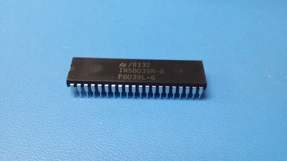 (1 PC) INS8039N-6 NSC Microcontroller, 8-Bit, 8048 CPU, 6MHz, MOS, PDIP40