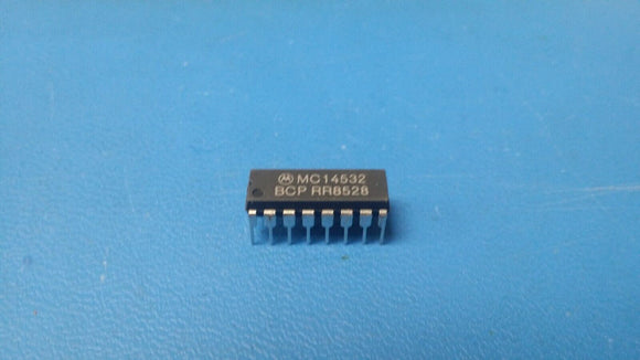 (2 PCS) MC14532BCP MOT IC ENCODER PRIORITY 8BIT 16DIP