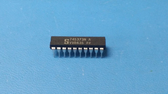(10 PCS) 74S373N SIGNETICS IC OCT TRANSP D-TYP LATCH 20-DIP