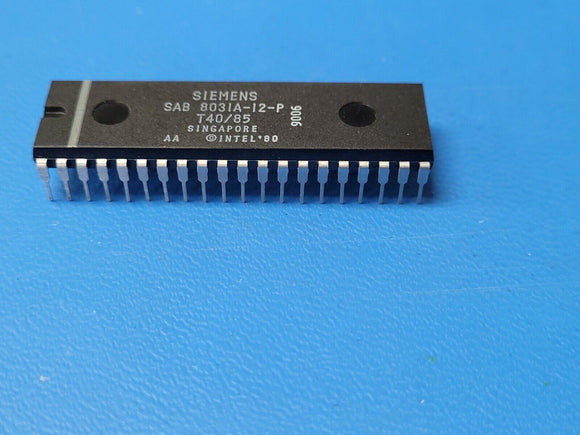 (1 PC) SAB8031A-12-P-T40/85 Siemens Microcontroller 8-Bit 12MHz NMOS PDIP40