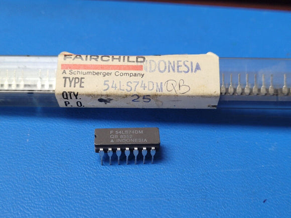 (2 PCS) 54LS74DMQB FSC Flip Flop D-Type Pos-Edge 2-Element CDIP14