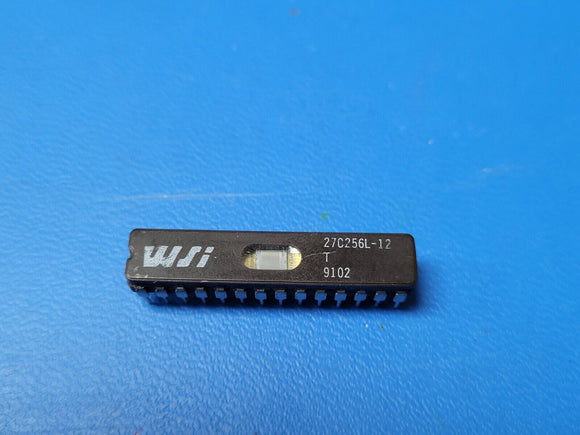 (1 PC) WS27C256L-12T WSI UVPROM, 32KX8, 120ns, CMOS, CDIP28