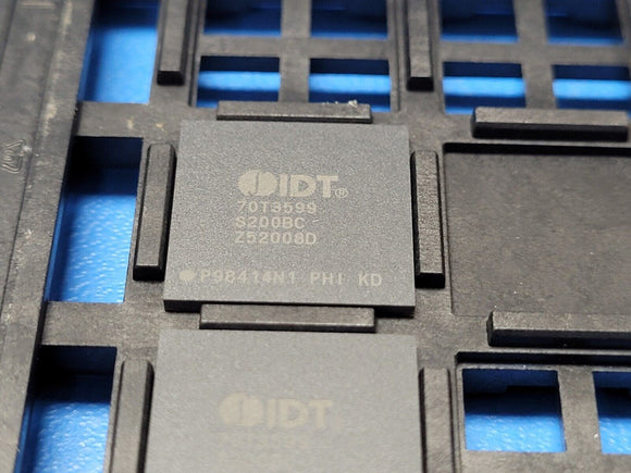 (1 PC) 70T3599S200BC IDT Multi-Port SRAM, 128KX36, 10ns, CMOS, PBGA256