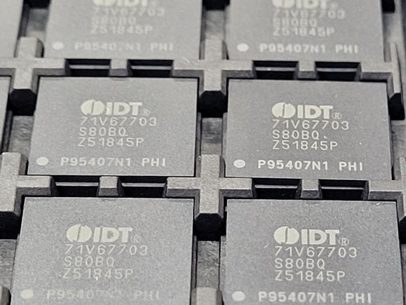 (1 PC) 71V67703S80BQ IDT Cache SRAM, 256KX36, 8ns, CMOS, PBGA165
