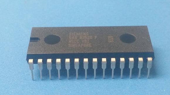 (1 PC) SAB82520-P SIEMENS Multi Protocol Controller, CMOS, PDIP28
