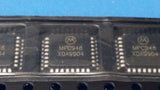 (1PC) MPC948FA MOT LOW VOLTAGE 1:12 DISTRIBUTED-OUTPUT CLOCK DRIVER QFP-32