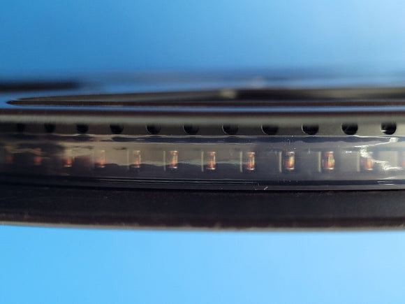 (25 PCS) BZM55B6V8-TR VISHAY DIODE ZENER 6.8V 500MW MICROMELF