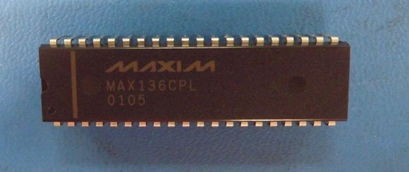 (10PCS) MAX136CPL MAXIM LCD Driver 40-PDIP