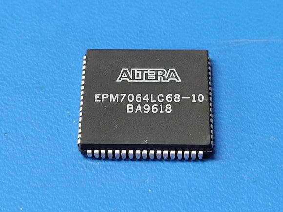 (1 PC) EPM7064LC68-10 ALTERA IC CPLD 64MC 10NS 68PLCC