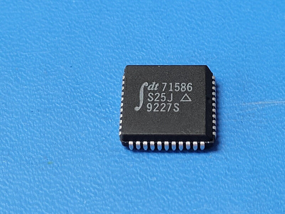 (1 PC) IDT71586S25J IDT SRAM, 4KX16, 24ns, CMOS, PLCC44