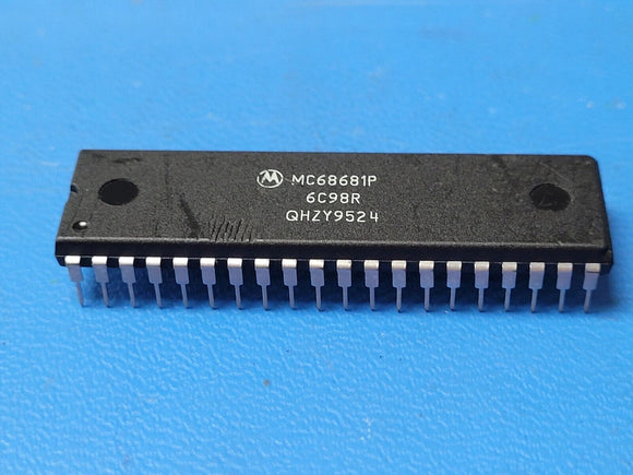 (1 PC) MC68681P MOT Serial I/O Controller, 2 Channel(s), 0.125MBps, MOS, PDIP40