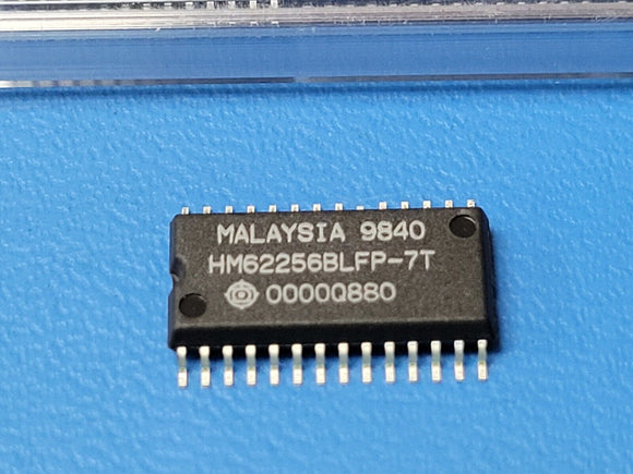 (1 PC) HM62256BLFP-7T HIT Static RAM, 32Kx8, SOIC-28