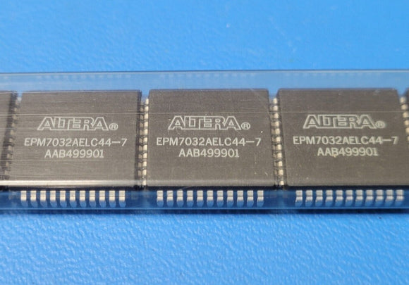 (1 PC) EPM7032AELC44-7 ALTERA IC CPLD 32MC 7.5NS 44PLCC