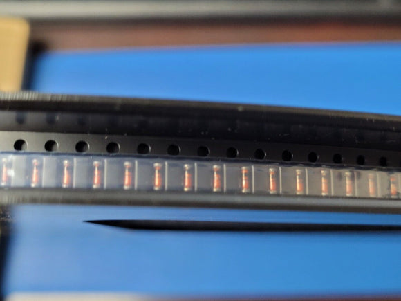 (10,000 PCS) TZMB15-GS08 VISHAY/TFK Zener Diodes 15 Volt 0.5W 2%