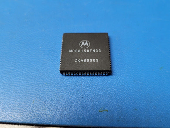 (1 PC) MC68150FN33 MOT Microprocessor Circuit, CMOS, PLCC68