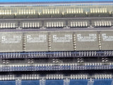 (25 PCS) PL22V10-15A SIGNETICS EE PLD, 15ns, CMOS, PLCC28