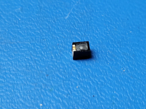 (10 PCS) 595-2301-007 DIALIGHT LED PRISM 2MM RT ANG GREEN SMT