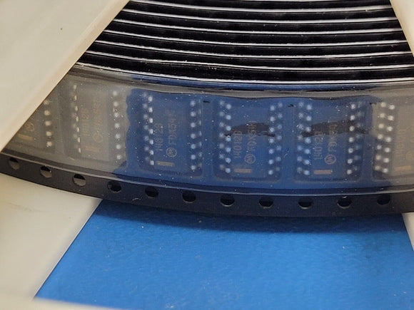 (10 PCS) MC14012BD MC14012BDR2 MOT NAND Gate IC 2 Channel 14-SOIC