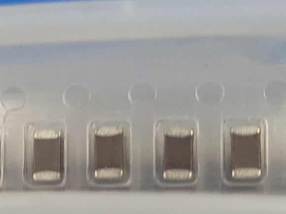 (10 PCS) GRM31CC81E226ME11L MURATA MLCC, CAP CER 22UF 25V X6S 1206