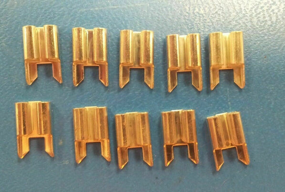 (100 pcs.) 01000057 - Blade Fuse Holders - Littelfuse