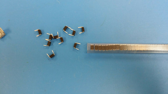 (20 PCS) IRFD014 INTER. RECTIFIER Trans MOSFET N-CH 60V 1.7A 4-Pin HVMDIP