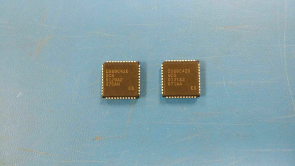(2 PC) DS89C420-QCS DALLAS 8-BIT FLASH 50MHz MICROCONTROLLER PLCC44