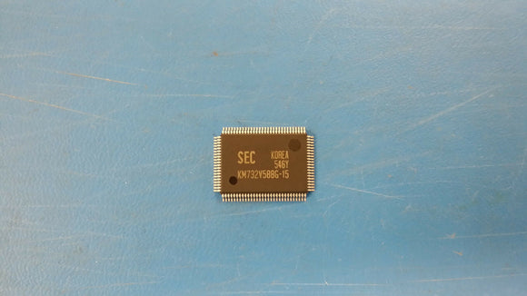 (4 PCS) KM732V588G-15 SAMSUNG IC,SYNC SRAM,32KX32,CMOS,QFP,100PIN,PLASTIC