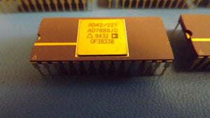 (1PC) AD7886JD ANALOG DEVICES Single ADC Flash 750ksps 12-bit Parallel 28-Pin SB