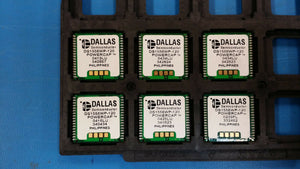 (1) DS1556WP-120 DALLAS Real Time Clock Parallel 128KByte 34-Pin PowerCap Module