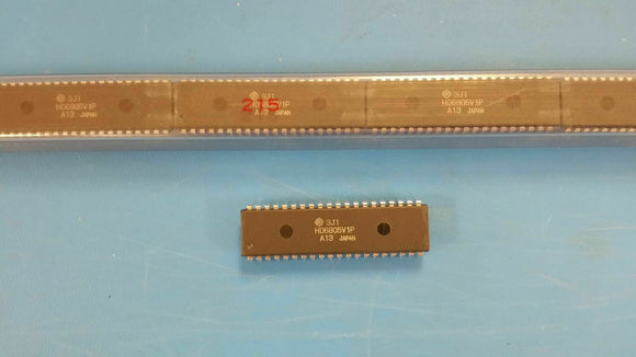 (1 PC) HD6805V1P HITACHI 8-BIT OTPROM 1MHz MICROCONTROLLER PDIP40