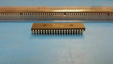 (1 PC) HD6805V1P HITACHI 8-BIT OTPROM 1MHz MICROCONTROLLER PDIP40