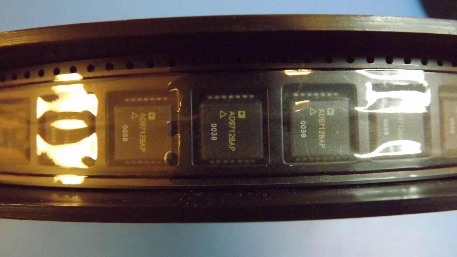 1pcs IC AD565AJD D/A Converter 1pcs IC AD565AJD D/A Converter