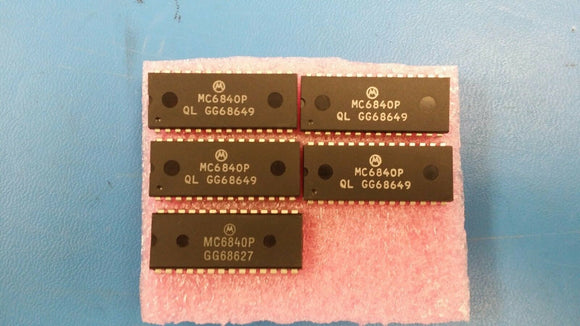 (1 PC) MC6840P MOT Programmable Timer Single 28-Pin PDIP
