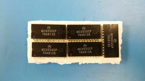 (1 PC) MC6850CP MOT 1 CHANNEL(S) 1Mbps SERIAL COMM CONTROLLER  PDIP24
