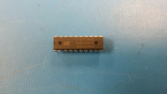 (2 PCS) ST62T08CB6 ST MICRO 8-BIT, OTPROM, 8MHz, MICROCONTROLLER, PDIP20