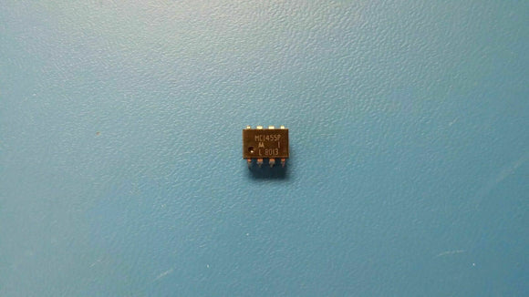 (2 PCS) MC1455P1 MOT PULSE; RECTANGULAR, TIMER, PDIP8