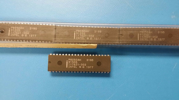 (1 PC) P8050AH-3195 INTEL 8-BIT, MROM, 11MHz, MICROCONTROLLER, PDIP40