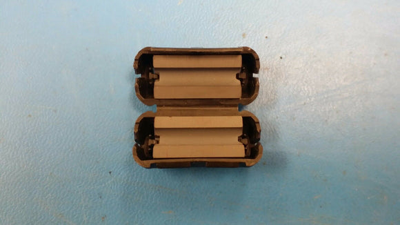 (2 PCS) 0461164951 FAIR-RITE Ferrite Core Round Cable Snap-Its 61 215Ohm