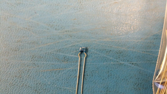 (25 PCS) ECU-S2A471JCA EPCOS CAP CER 470PF 50V NP0 RADIAL 5%