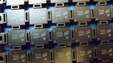 (5PCS) MTFC8GLVEA-4MIT IC FLASH 64GBIT 153WFBGA