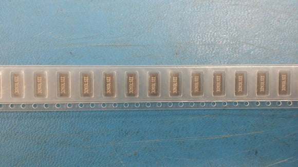 (20 PCS) FSR327-6PF FOX Crystal 32.768kHz 20PPM 6PF -40/+85 4-Pin Miniature SMD